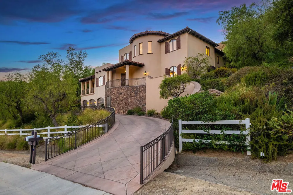 55 Coolwater Road Bell Canyon, CA 91307