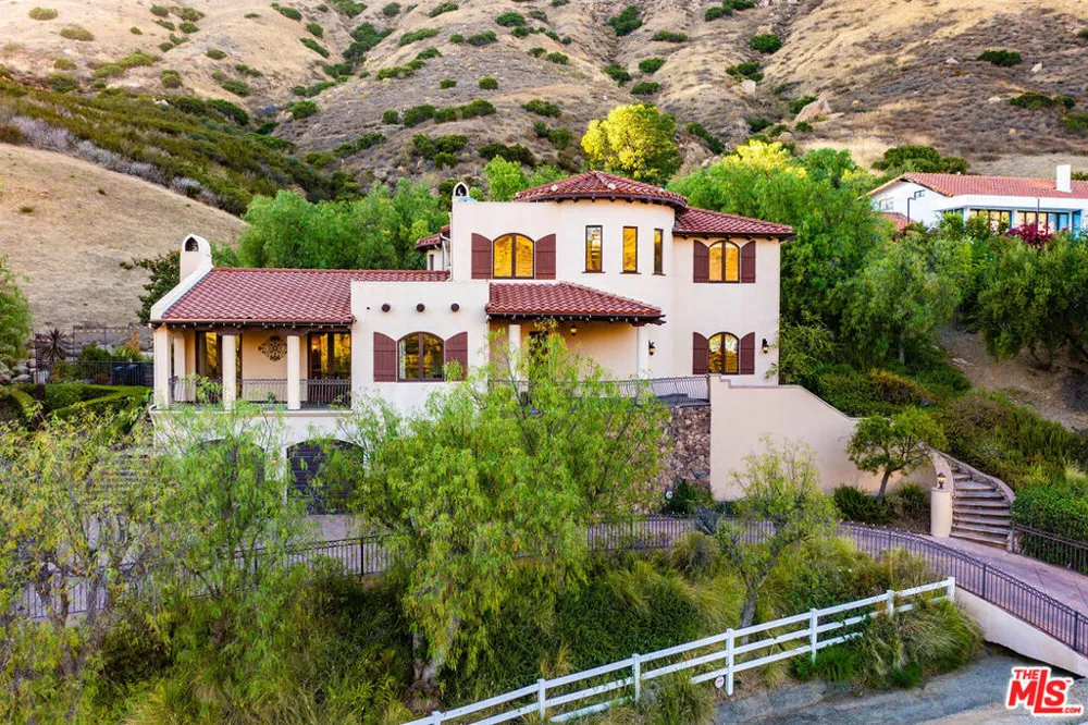 55 Coolwater Road Bell Canyon, CA 91307