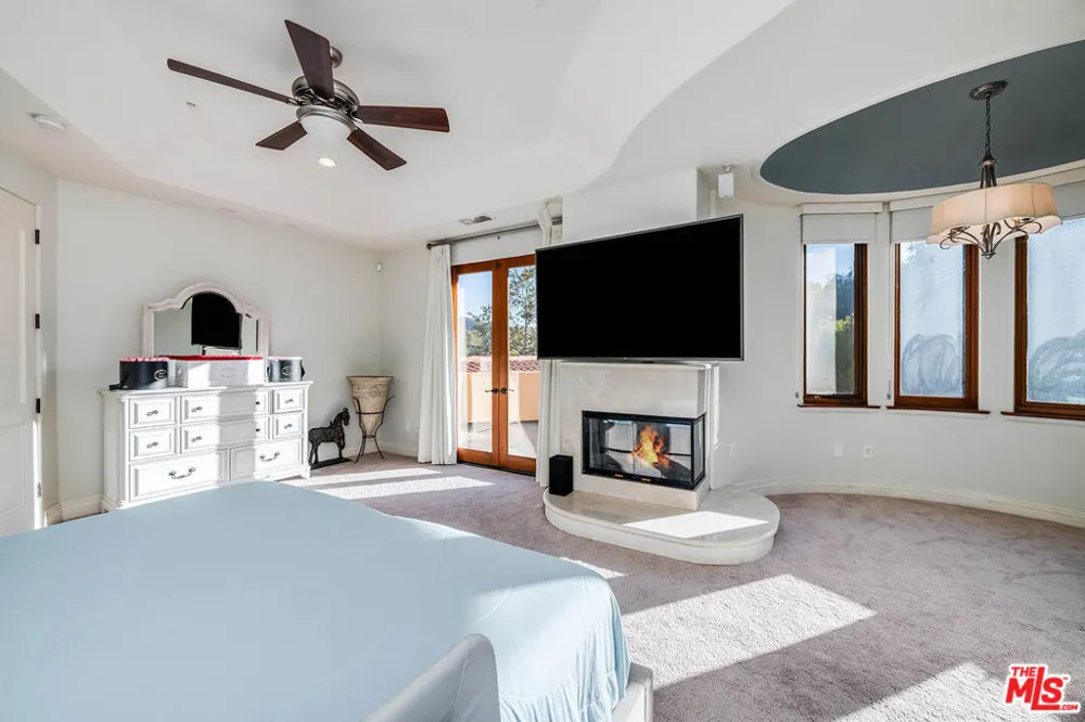 55 Coolwater Road Bell Canyon, CA 91307
