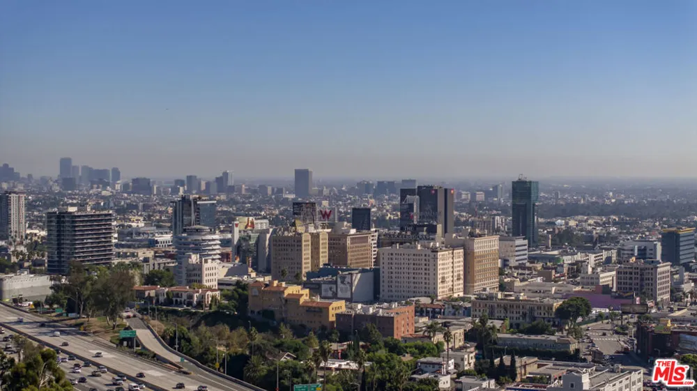 2111 Cahuenga Boulevard #1 Los Angeles, CA 90068