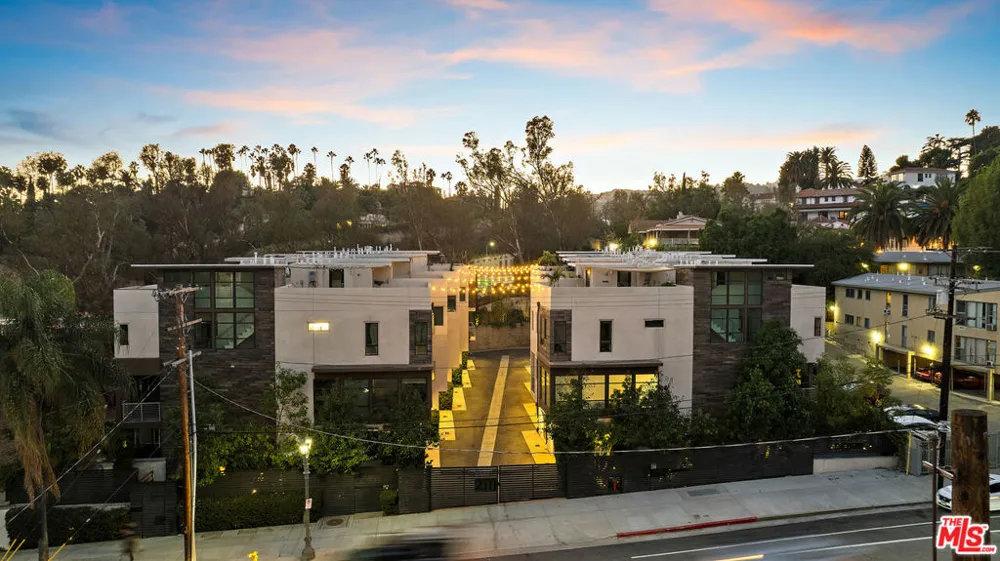 2111 Cahuenga Boulevard #1 Los Angeles, CA 90068