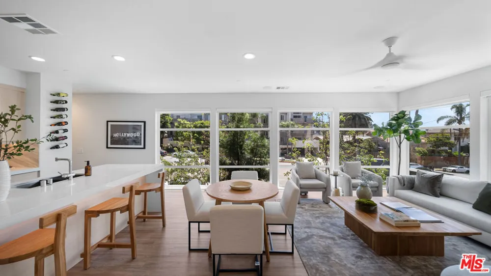 2111 Cahuenga Boulevard #1 Los Angeles, CA 90068
