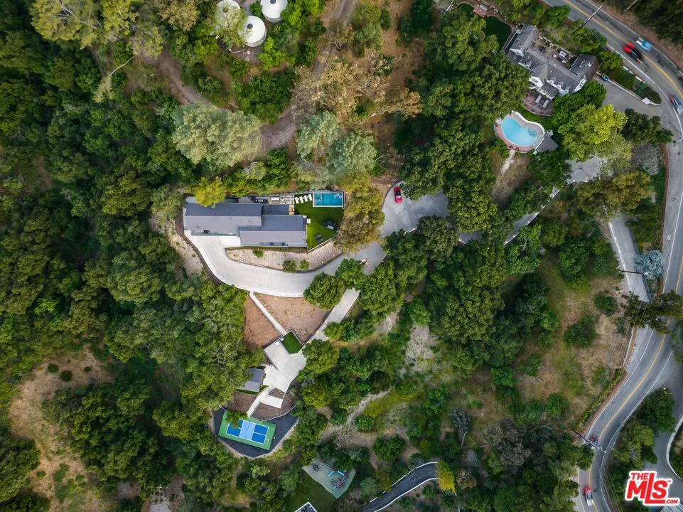3140 Coldwater Canyon Studio City, CA 91604