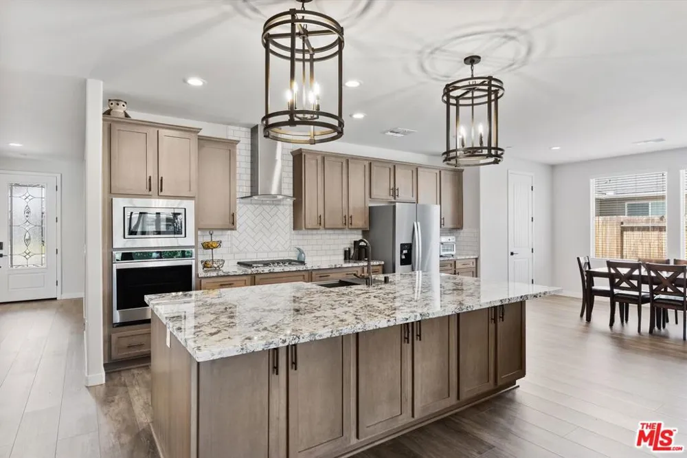 11126 Arundel Way Bakersfield, CA 93311