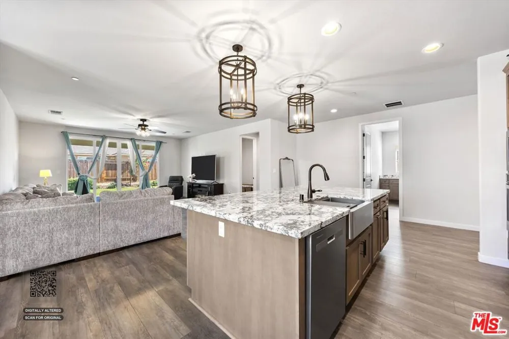 11126 Arundel Way Bakersfield, CA 93311