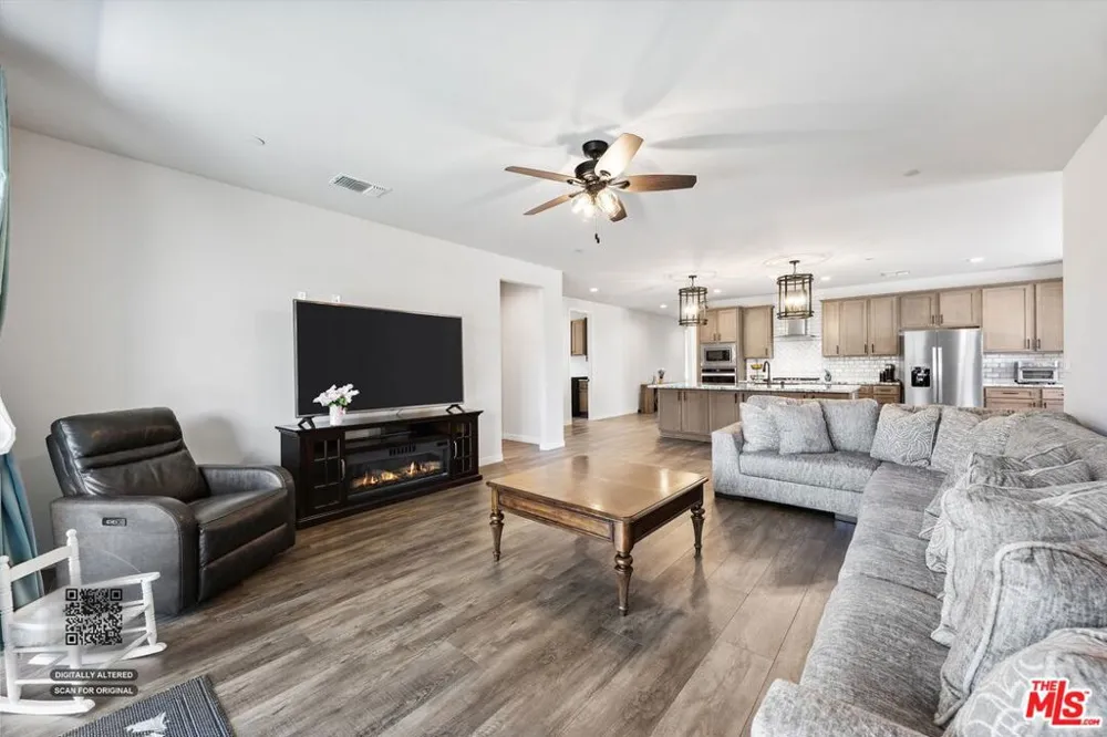 11126 Arundel Way Bakersfield, CA 93311