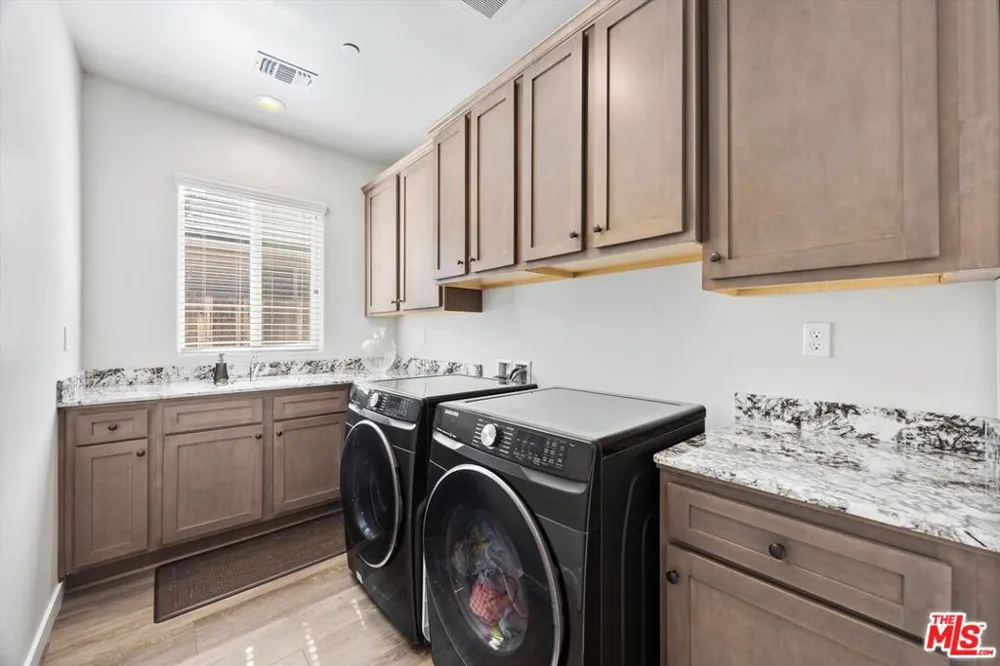 11126 Arundel Way Bakersfield, CA 93311