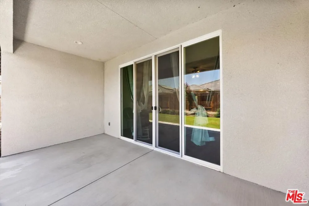 11126 Arundel Way Bakersfield, CA 93311