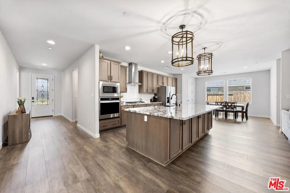 11126 Arundel Way Bakersfield, CA 93311
