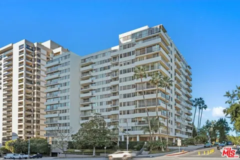 10433 Wilshire Boulevard #602