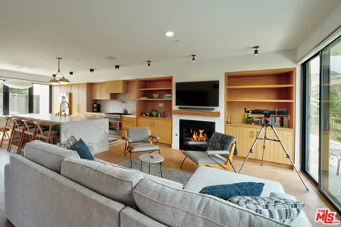 6208 Tapia Drive #B