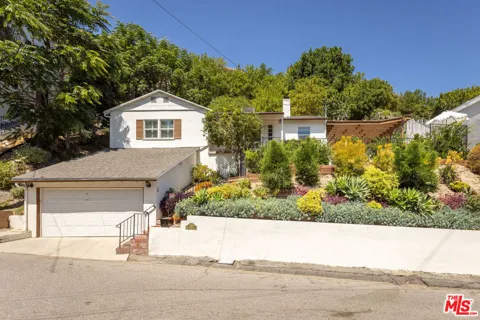 4069 Murietta Avenue