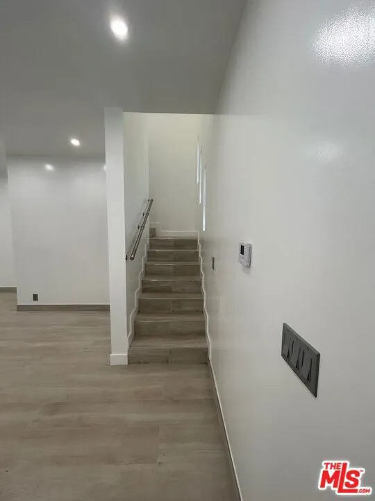 6915 Laramie Avenue Winnetka, CA 91306
