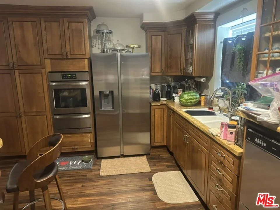 6733 Bernal Street Simi Valley, CA 93063