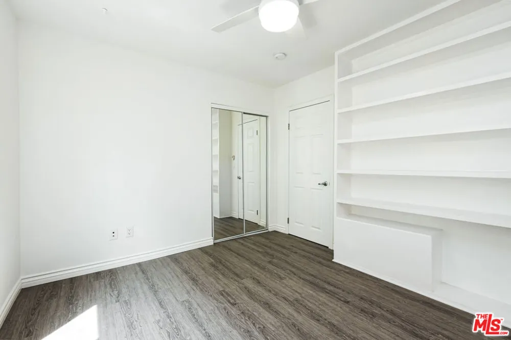 8718 Rosewood Avenue West Hollywood, CA 90048