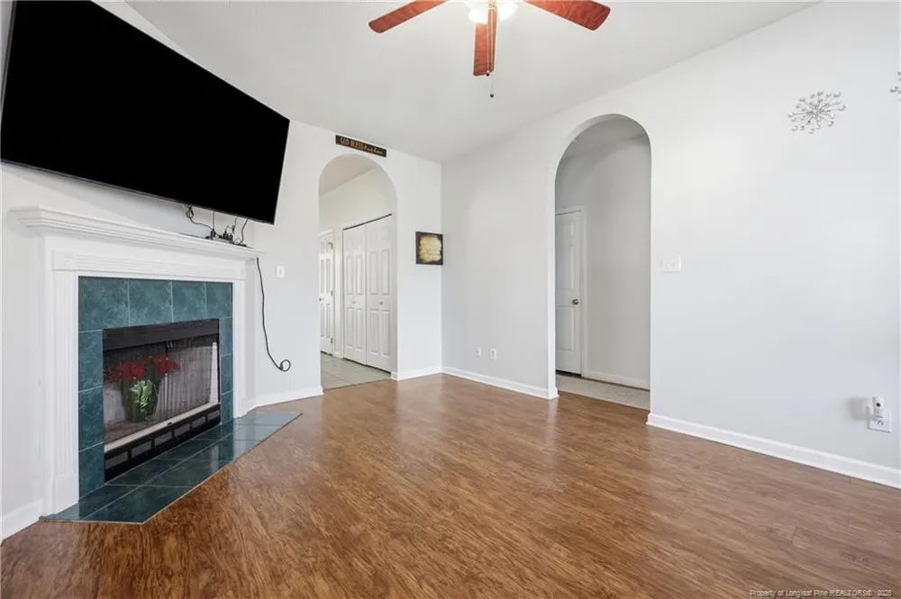 3827 Goforth Drive Hope Mills, NC 28348
