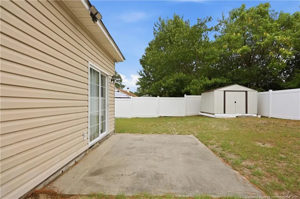 3827 Goforth Drive Hope Mills, NC 28348