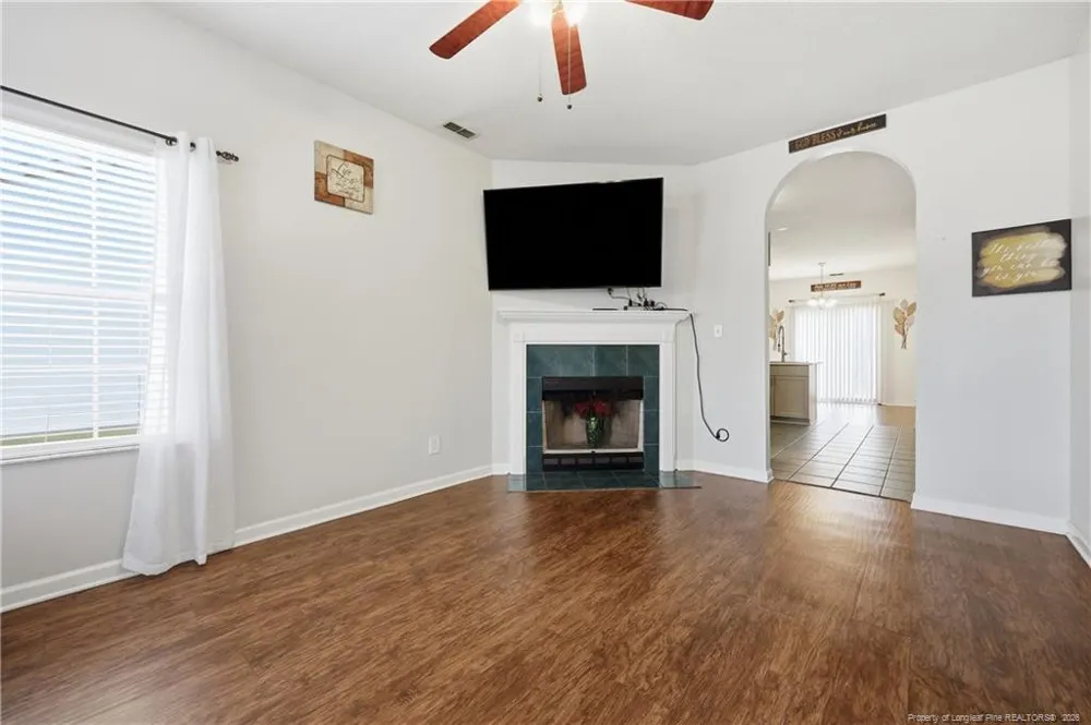 3827 Goforth Drive Hope Mills, NC 28348