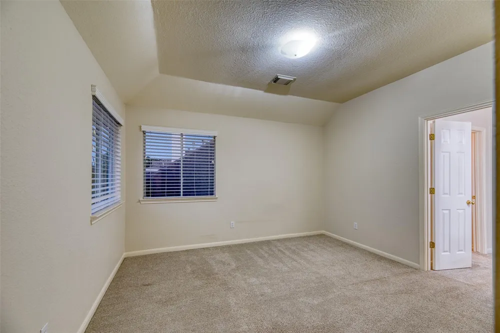 19226 Atherton Lane Houston, TX 77094