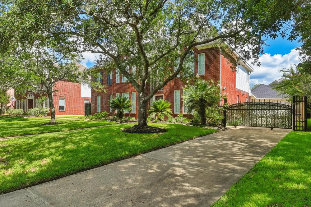 19226 Atherton Lane Houston, TX 77094