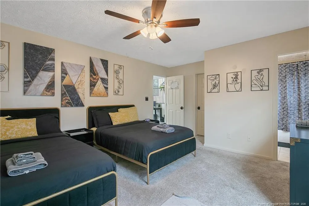 6213 Streeter Drive Hope Mills, NC 28348