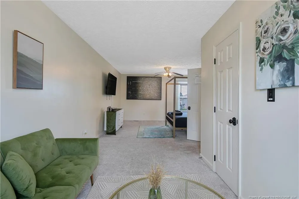 6213 Streeter Drive Hope Mills, NC 28348