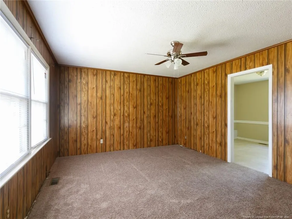 3249 Glenmore Drive Hope Mills, NC 28348