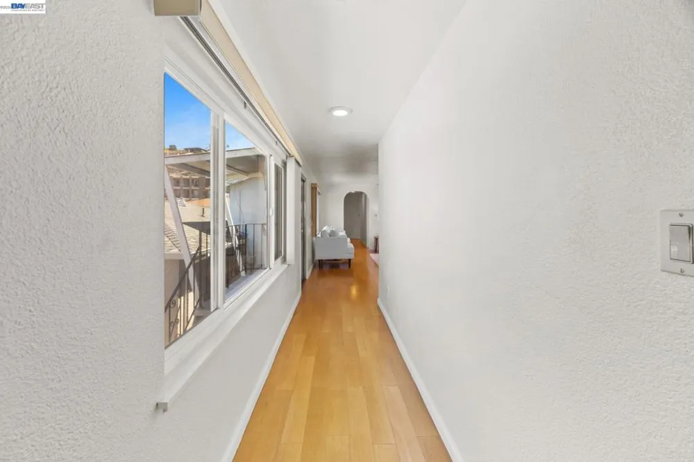 2000 Miramar Ave Castro Valley, CA 94578