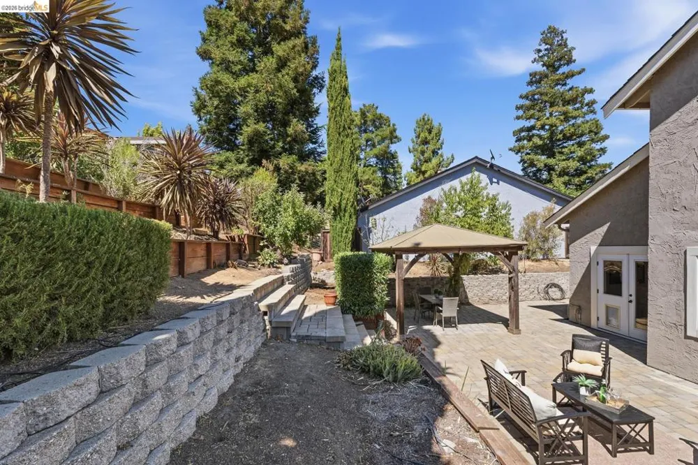 2239 Southwest Ct Martinez, CA 94553