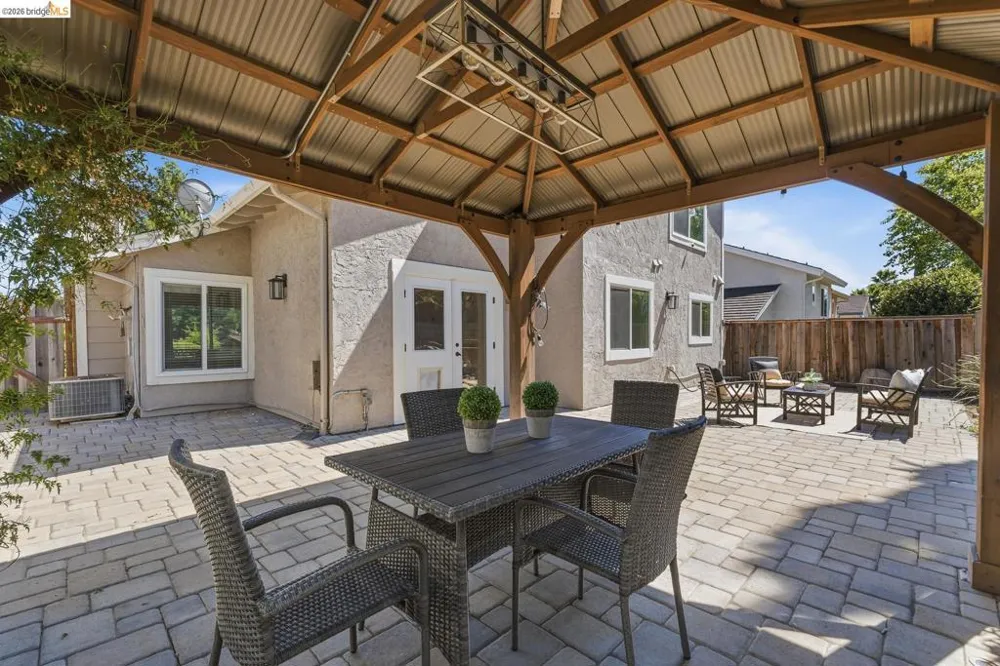 2239 Southwest Ct Martinez, CA 94553