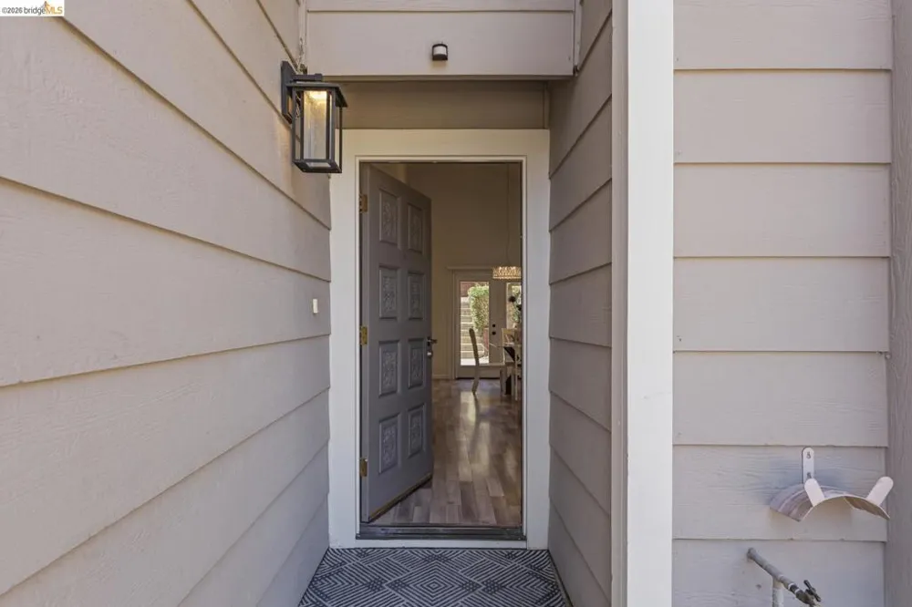 2239 Southwest Ct Martinez, CA 94553