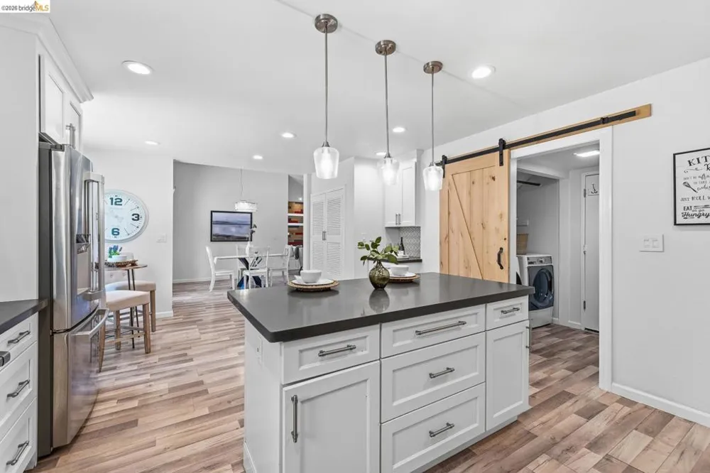 2239 Southwest Ct Martinez, CA 94553