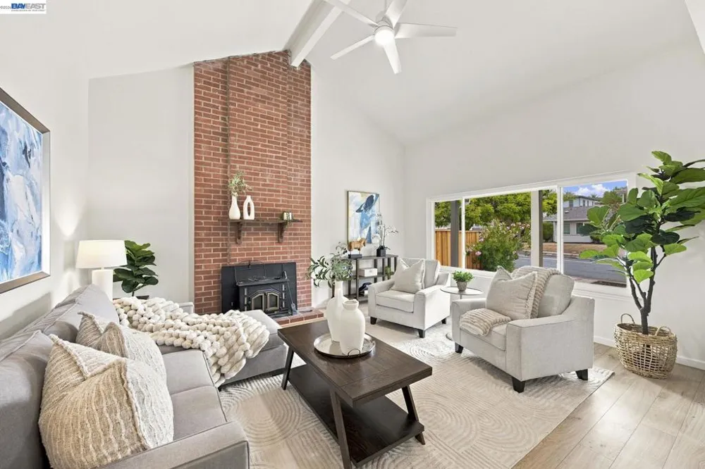801 Lippert Ave Fremont, CA 94539