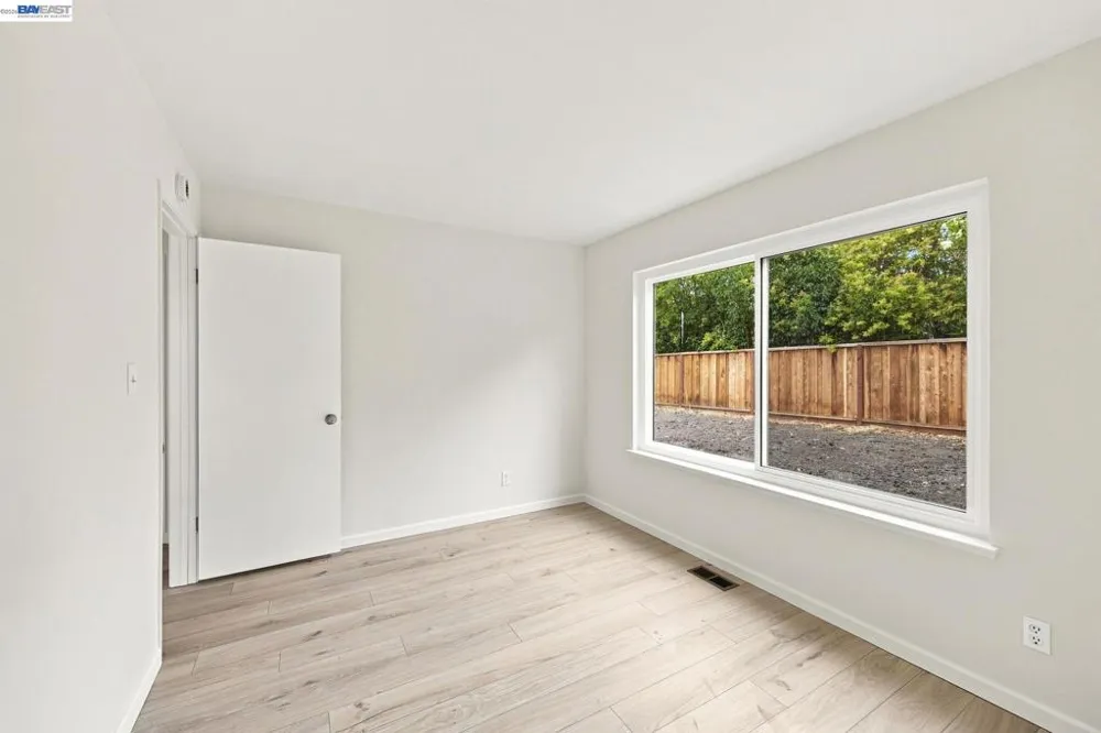801 Lippert Ave Fremont, CA 94539