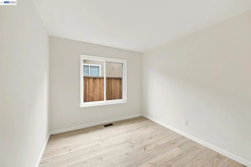 801 Lippert Ave Fremont, CA 94539