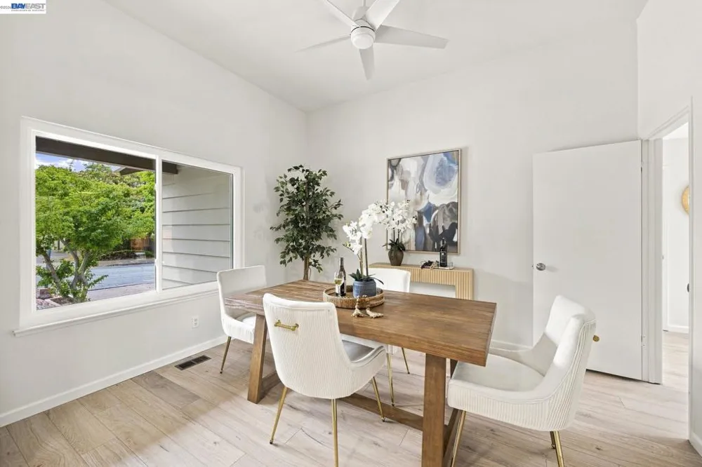 801 Lippert Ave Fremont, CA 94539
