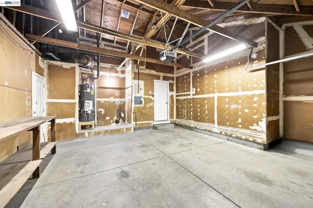 801 Lippert Ave Fremont, CA 94539