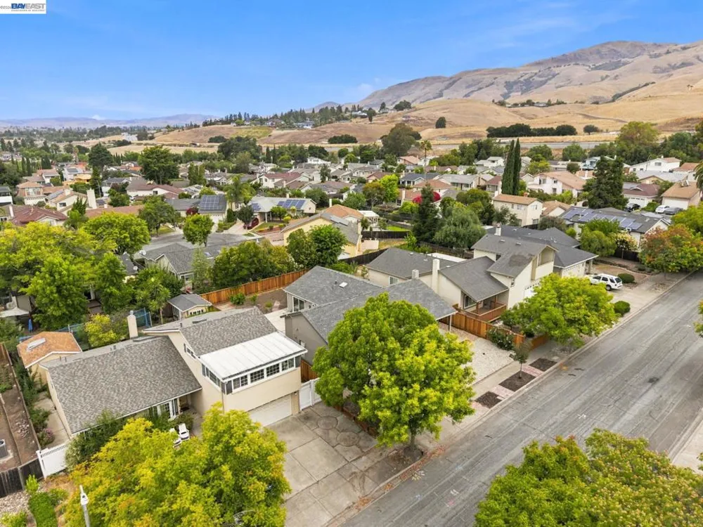 801 Lippert Ave Fremont, CA 94539