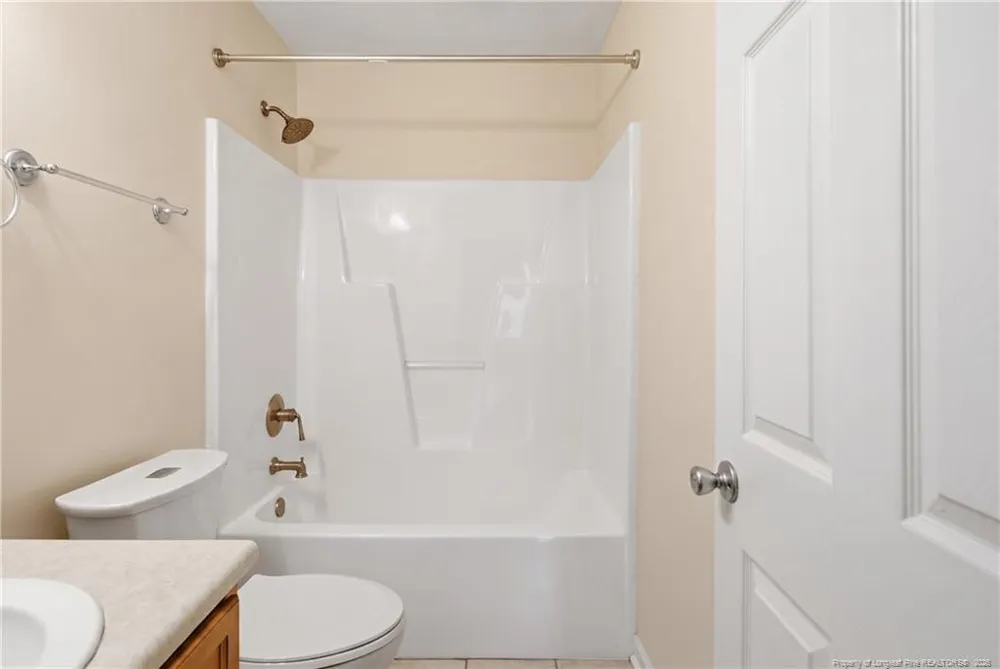 2955 Dalmation Drive Hope Mills, NC 28348