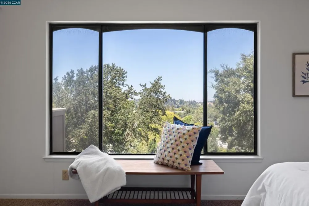 1348 Rockledge Lane #7 Walnut Creek, CA 94595