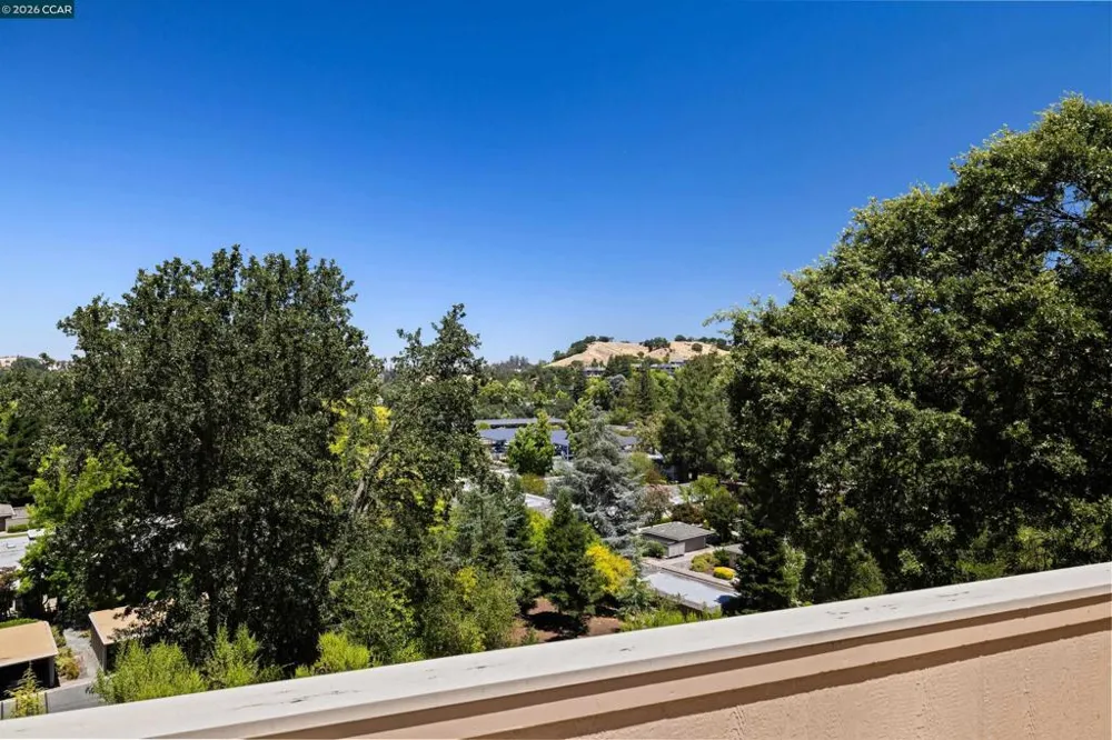 1348 Rockledge Lane #7 Walnut Creek, CA 94595