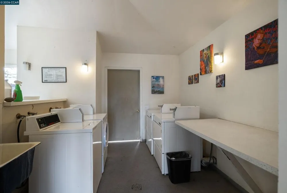 1348 Rockledge Lane #7 Walnut Creek, CA 94595