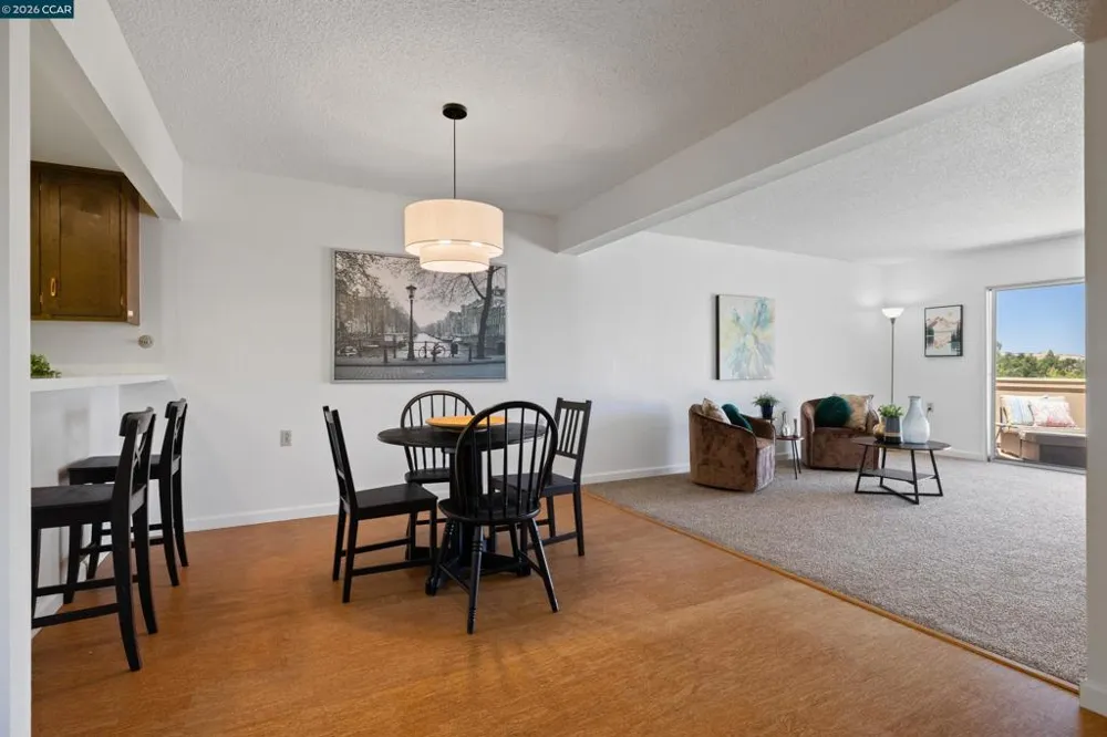 1348 Rockledge Lane #7 Walnut Creek, CA 94595