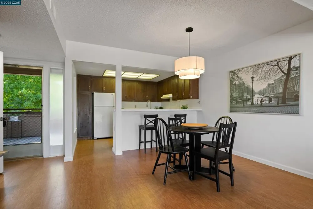 1348 Rockledge Lane #7 Walnut Creek, CA 94595