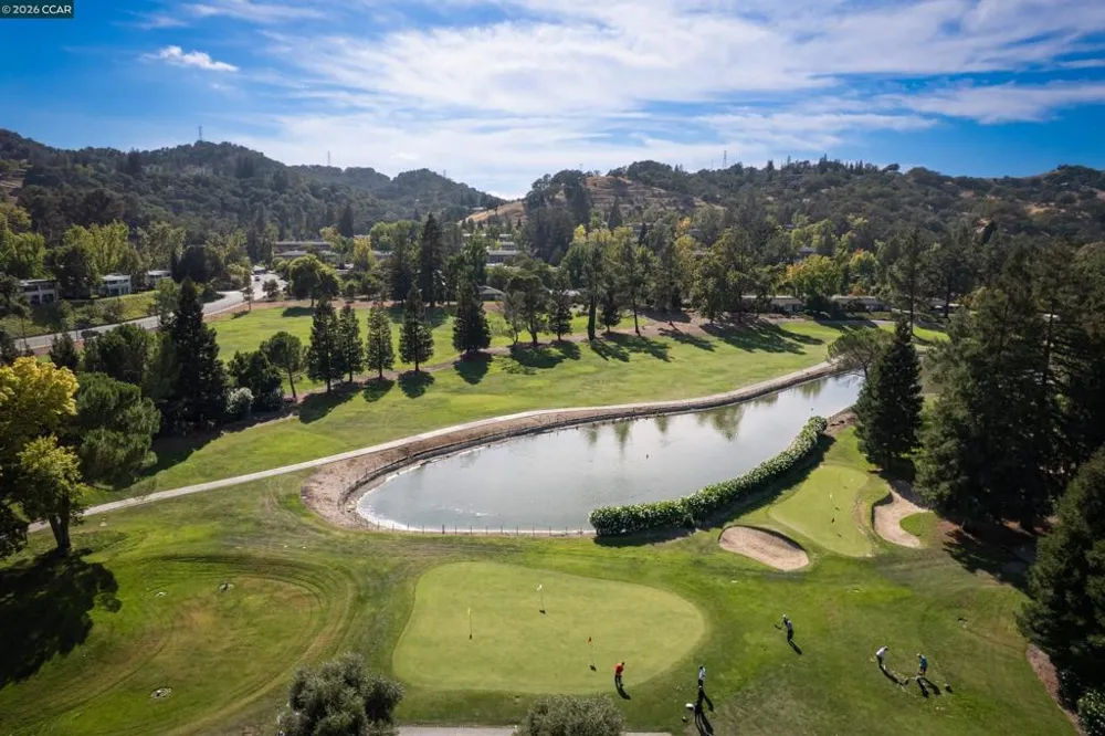 1348 Rockledge Lane #7 Walnut Creek, CA 94595