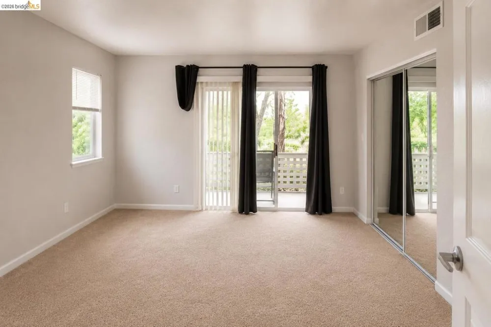 256 Napoli Ct Hercules, CA 94547