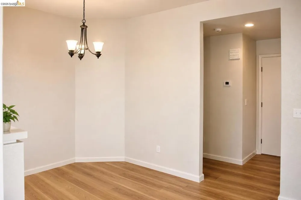 256 Napoli Ct Hercules, CA 94547