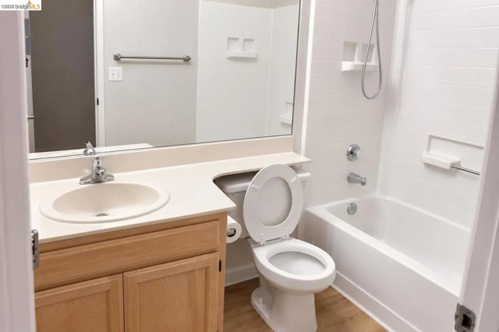 256 Napoli Ct Hercules, CA 94547