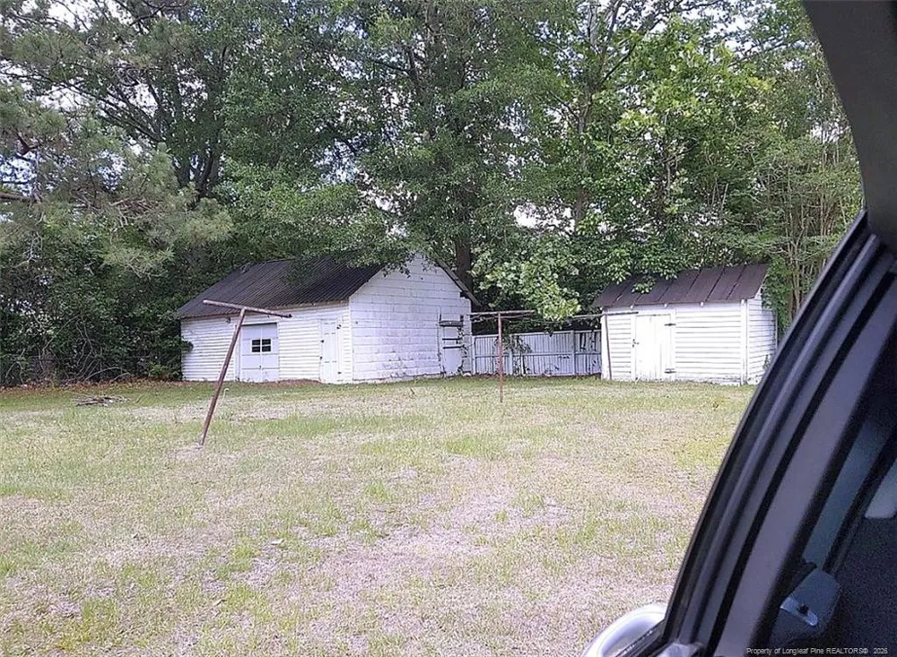 209 S Morro Street Fairmont, NC 28340