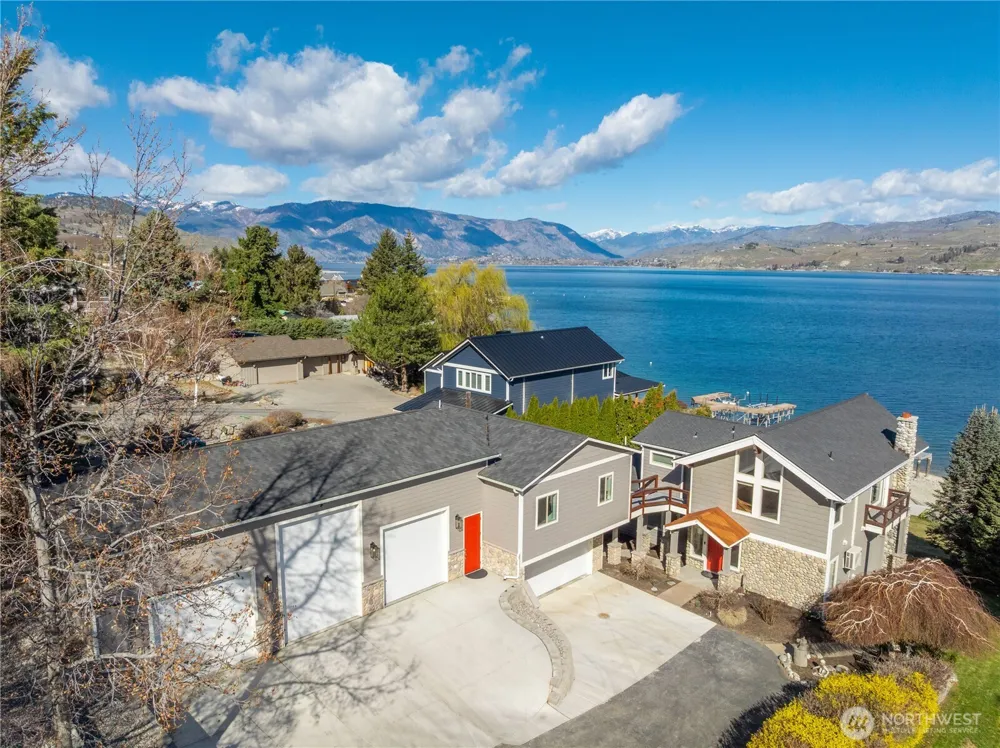 21 Grace Lane Chelan, WA 98816